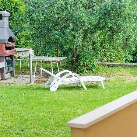 Color - One Bedroom With Terrace And Partial Sea View * Mlini